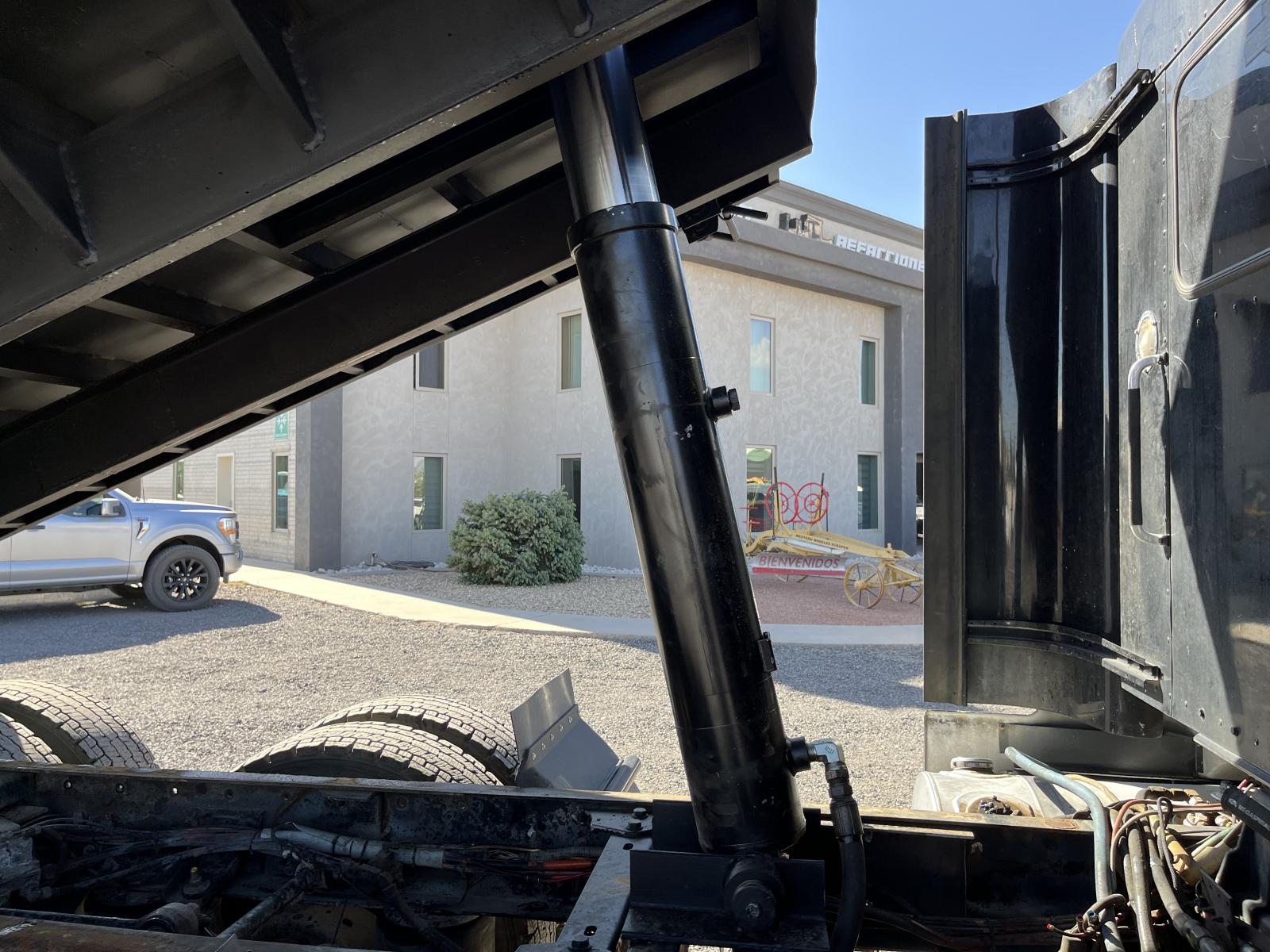 ./imagenes/INVOICE/2019/17622/KENWORTH T600 (14).JPG